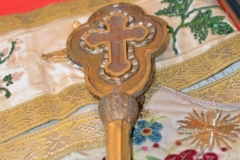 Водосвятный крест 19 в, принадлежавший неизвестному тайному священнику. Священнические облачения