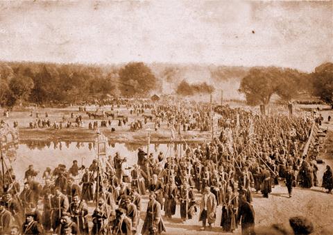Крестный ход из Серафимо-Дивеева монастыря в Саровскую пустынь 17 июля 1903 года