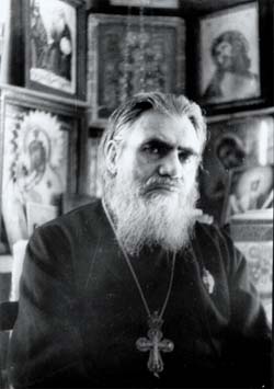 Отец Петр Сухоносов