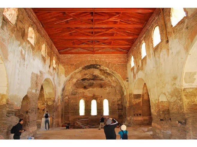 Церковь святой Софии в Никее (6)