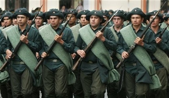Парагвайская армия в форме времен войны в Чако