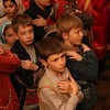 Протоиерей Алексий Уминский: Неправильно, когда дети причащаются без родителей
