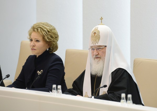 Патриарх Кирилл: Совершенствование законодательства должно идти рука об руку с нравственным воспитанием
