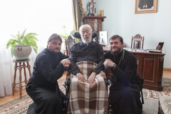 Митрополит Владимир вернулся в резиденцию после лечения в больнице