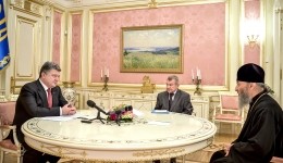 Президент Украины лично поздравил новоизбранного Предстоятеля Украинской Церкви
