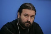 Протоиерей Андрей Ткачев призвал неравнодушных к событиям на Украине к строгому посту