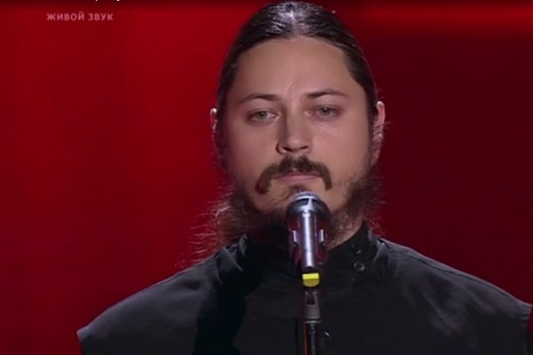 Иеромонах Фотий принял участие в музыкальном шоу “Голос” (+ Видео)