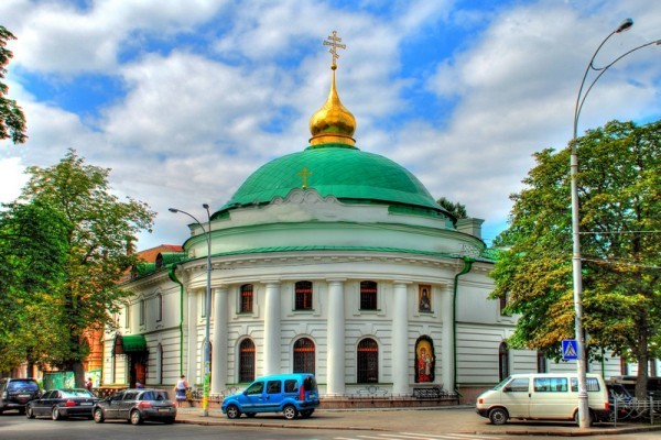 Введенский монастарь в Киеве, в котором хранится икона 