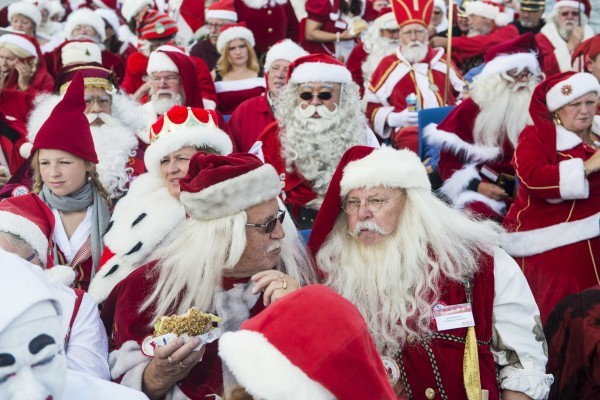 Participants take a boat tour during the World Congress of Santas in Copenhagen, Denmark, July 20, 2015. (Photo by Sara Gangsted/Reuters/Scanpix Denmark)