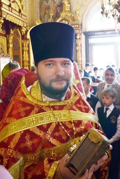 Священник Максим Горожанкин