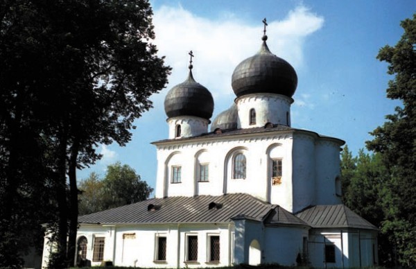 Антониев монастырь: чужой в стране чужих