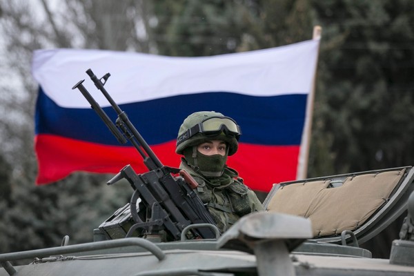 ФСБ сообщила о предотвращении терактов в Крыму, два человека погибли