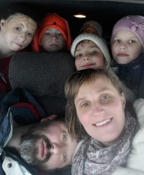 Татьяна Фалина с мужем и детьми. Фото: Facebook
