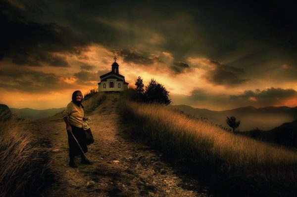 Когда посреди храмового великолепия вдруг настигает одиночество