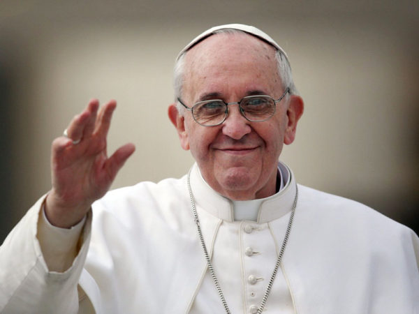 Папа Римский хочет изменить текст молитвы «Отче наш»
