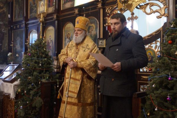 Священник “Киевского Патриархата” с большинством прихожан принес покаяние и вернулся в Церковь