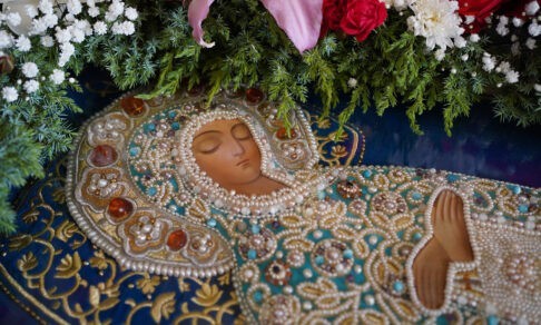 «По рождестве Дева и по смерти жива»: Успение Пресвятой Богородицы