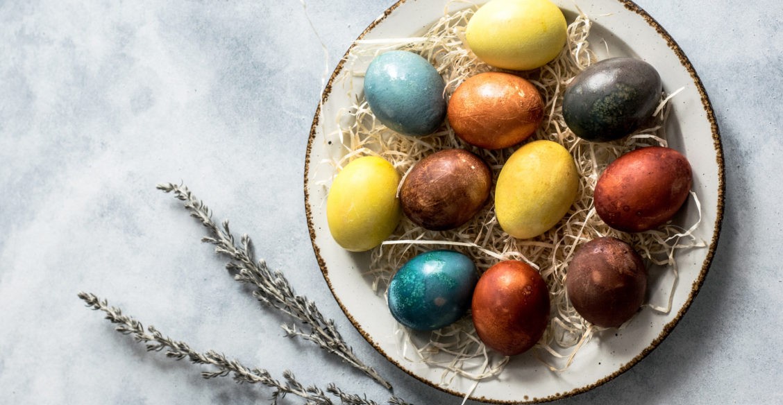 Пасхальные яйца. Крашенки и писанки – к праздничной трапезе