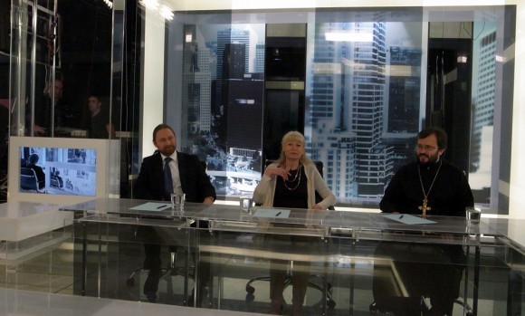 На записи программы "Тем временем" 2010