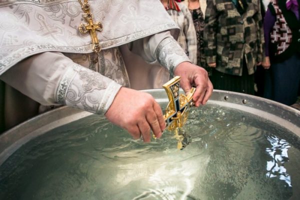 Крещенская вода, богоявленская вода – вера, мифы и суеверия