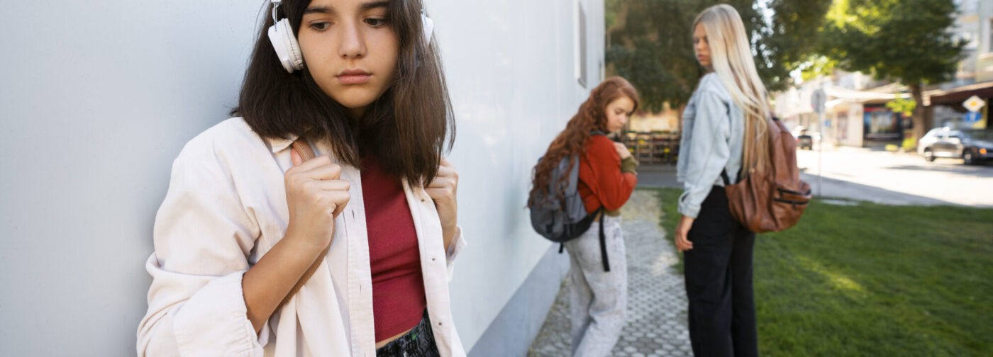 Кризис подросткового возраста: признаки и преодоление