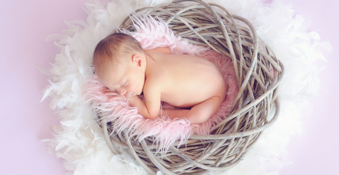 как уложить ребенка спать?