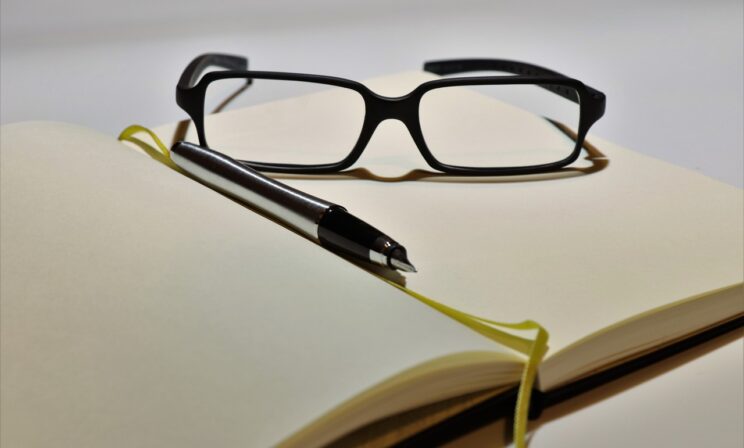 одеть или надеть