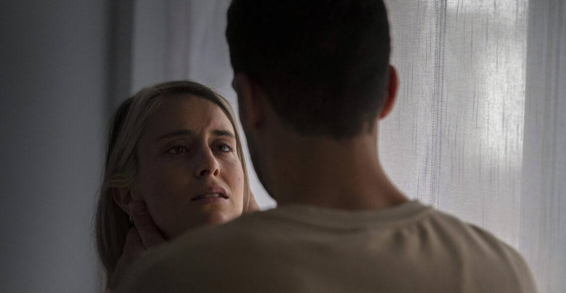 Созависимые отношения - признаки, и как выйти из них