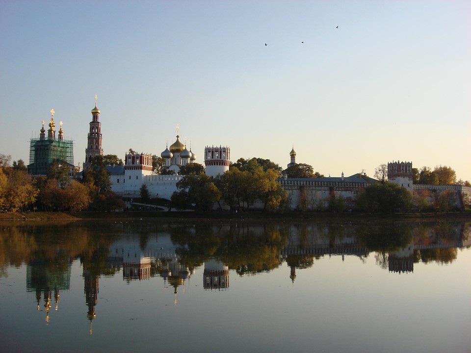 Святые места России: Новодевичий монастырь