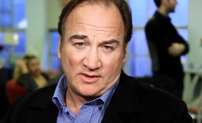 Джеймс Белуши