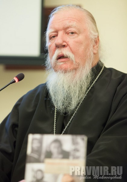 На презентации книги "Монахиня из разведки" На презентации книги "Монахиня из разведки"