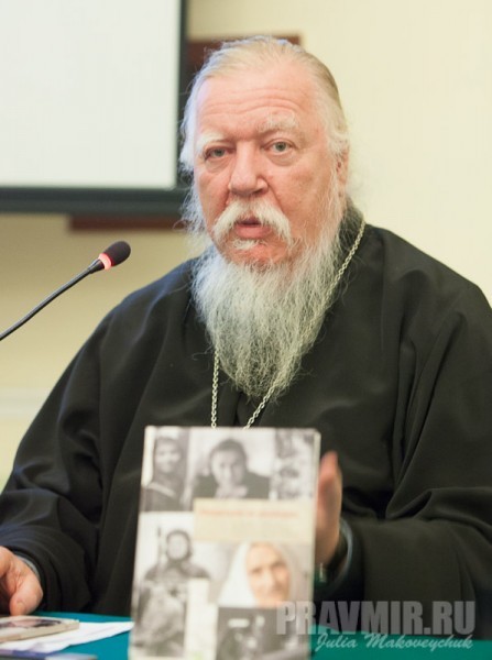 На презентации книги "Монахиня из разведки" На презентации книги "Монахиня из разведки"