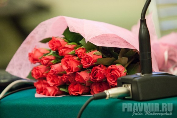 На презентации книги "Монахиня из разведки" На презентации книги "Монахиня из разведки"