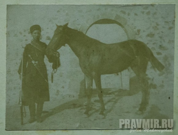 Еще будучи гимназистом, П.Флоренский увлекся фотографией. Первые фотографические снимки сделаны им в 1895 г. В возрасте 13 лет. Фотографии, выполненные П.А.Флореским. Конец 1890-х – начало 1900. Серебрано-желатиновые отпечатки