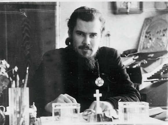 Старший иподиакон, будущий Патриарх Алексий II