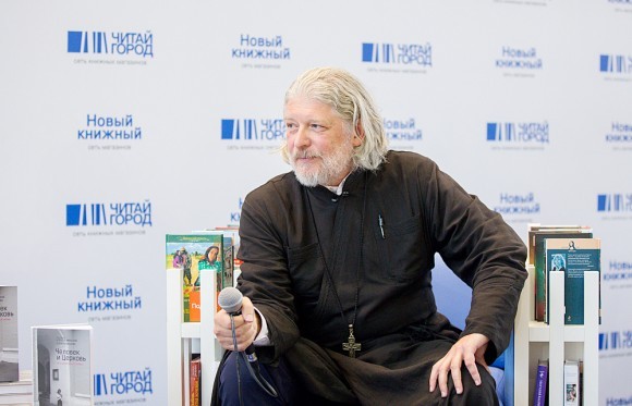 Прот. Алексий Уминский на 26 книжной выставке-ярмарке
