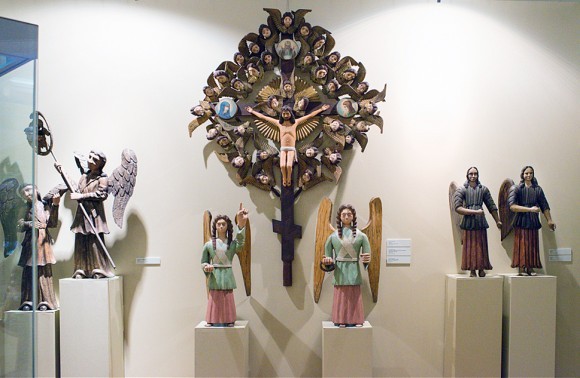 Распятие в «херувимах». Кон. ХIX в. Резчик Н. Кирьянов