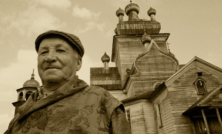 Фото: Русский Север. Фотографии. Прихожанин в Турчасово. http://karelia2000.ru/t02