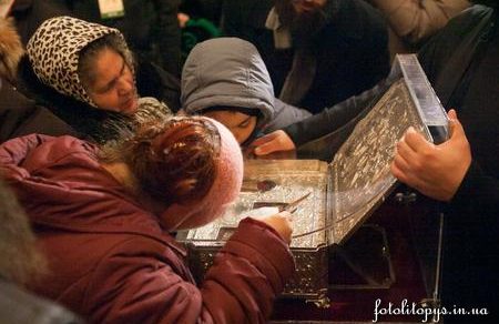 Дары волхвов в Киеве: с чем на душе идут к ним люди?