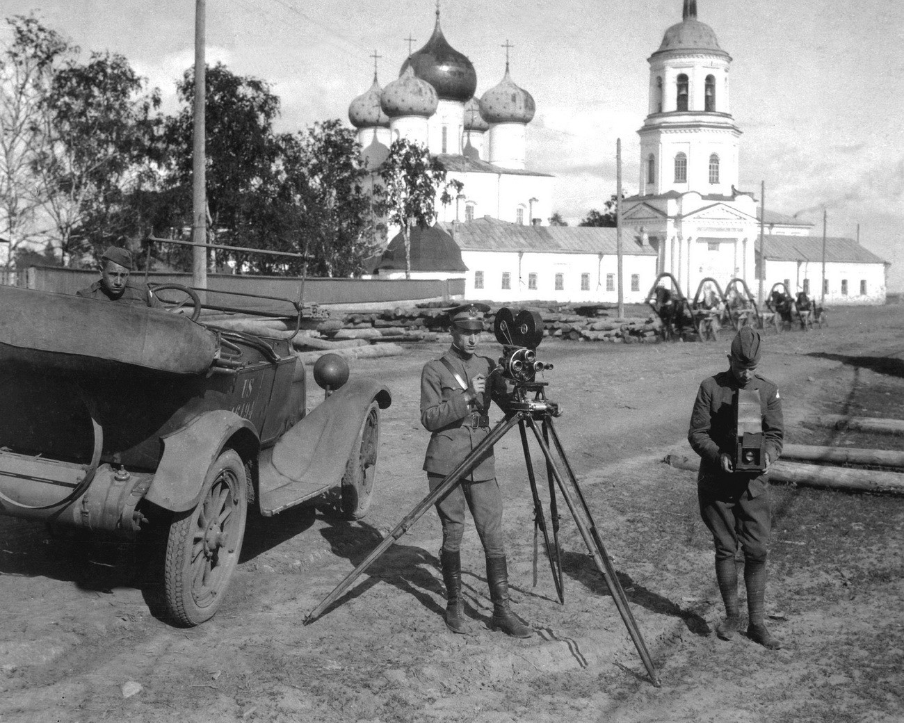 Битву за Крым времен Великой Отечественной войны воссоздали в Вологде