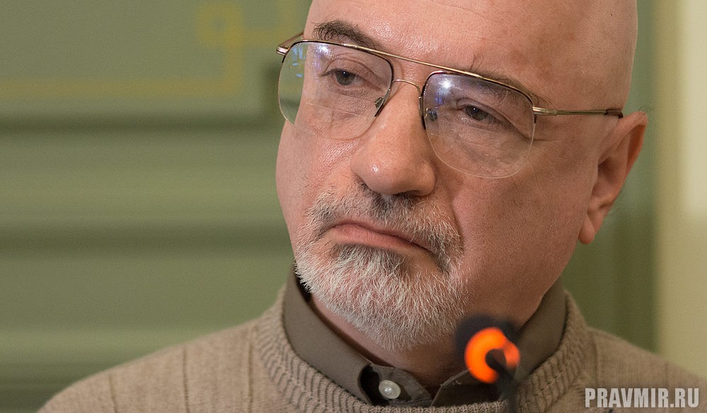 «Отцовство» Михаила Эпштейна: отношение к ребёнку как модель мироздания