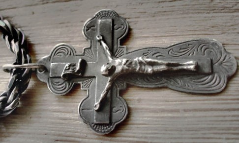 «Я становлюсь на сторону сатаны»: Когда хочется сбросить свой крест