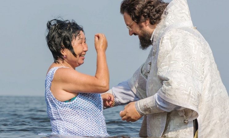 Мир как храм: Крещение, евхаристия и Лена