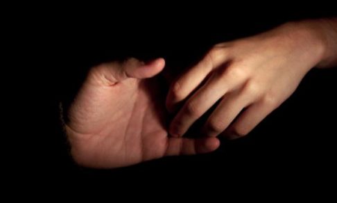 Отстраненное «благочестие», или Как помогать правильно