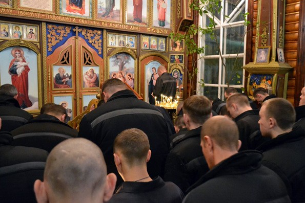 Церковь осуждает. Иеромонах стефан игумнов. Храм в тюрьме. Заключенные в храмах. Церковь осуждает.