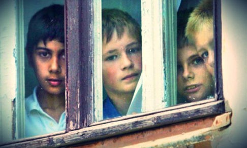 Пять мифов об иностранном усыновлении