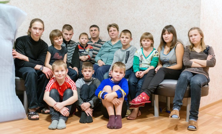 Елена Горбачёва, 2 своих детей, 14 - приемных: «Моя профессия – мать, и у меня это получается»