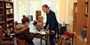 услышать голоса1