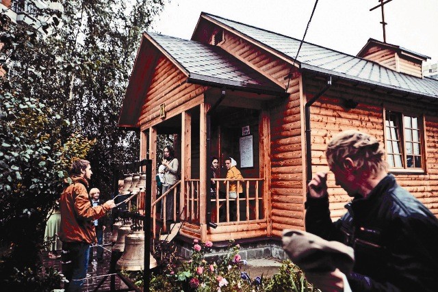 Игумен Никита (Зеленюк): Приходская жизнь не должна разрушать семью