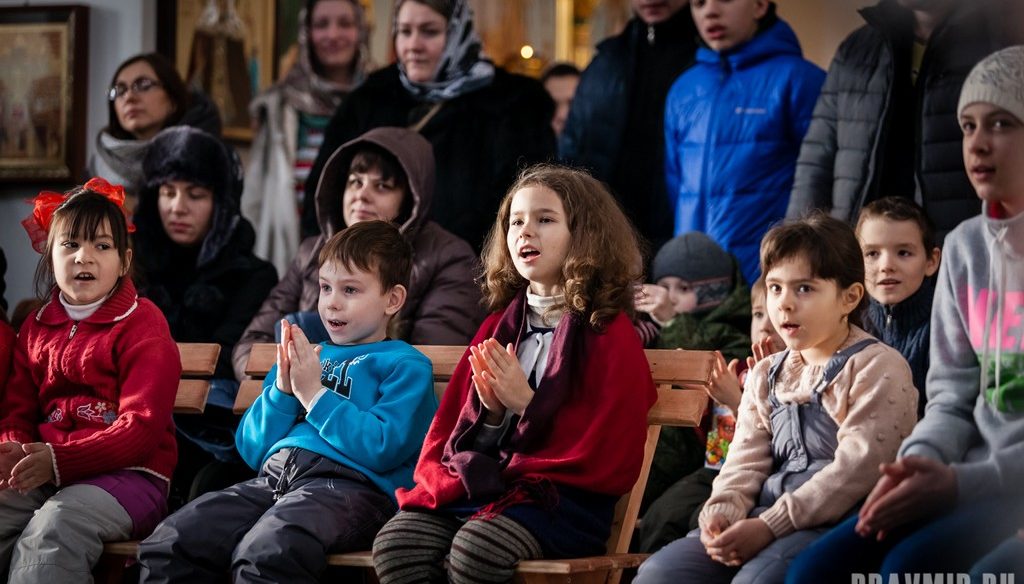 Ёлка для детей-беженцев в Москве (+ ФОТО)